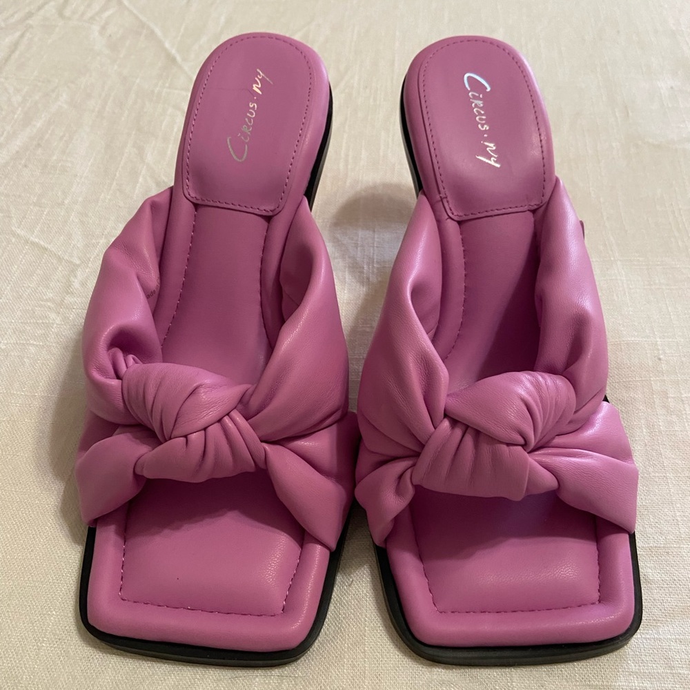 Sam Edelman slip on heel